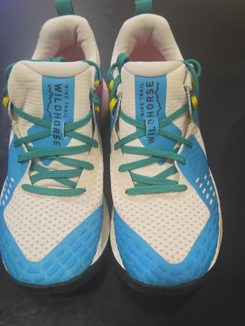 Nike Women Wildhorse Trail Sneakers White, Blue & Teal